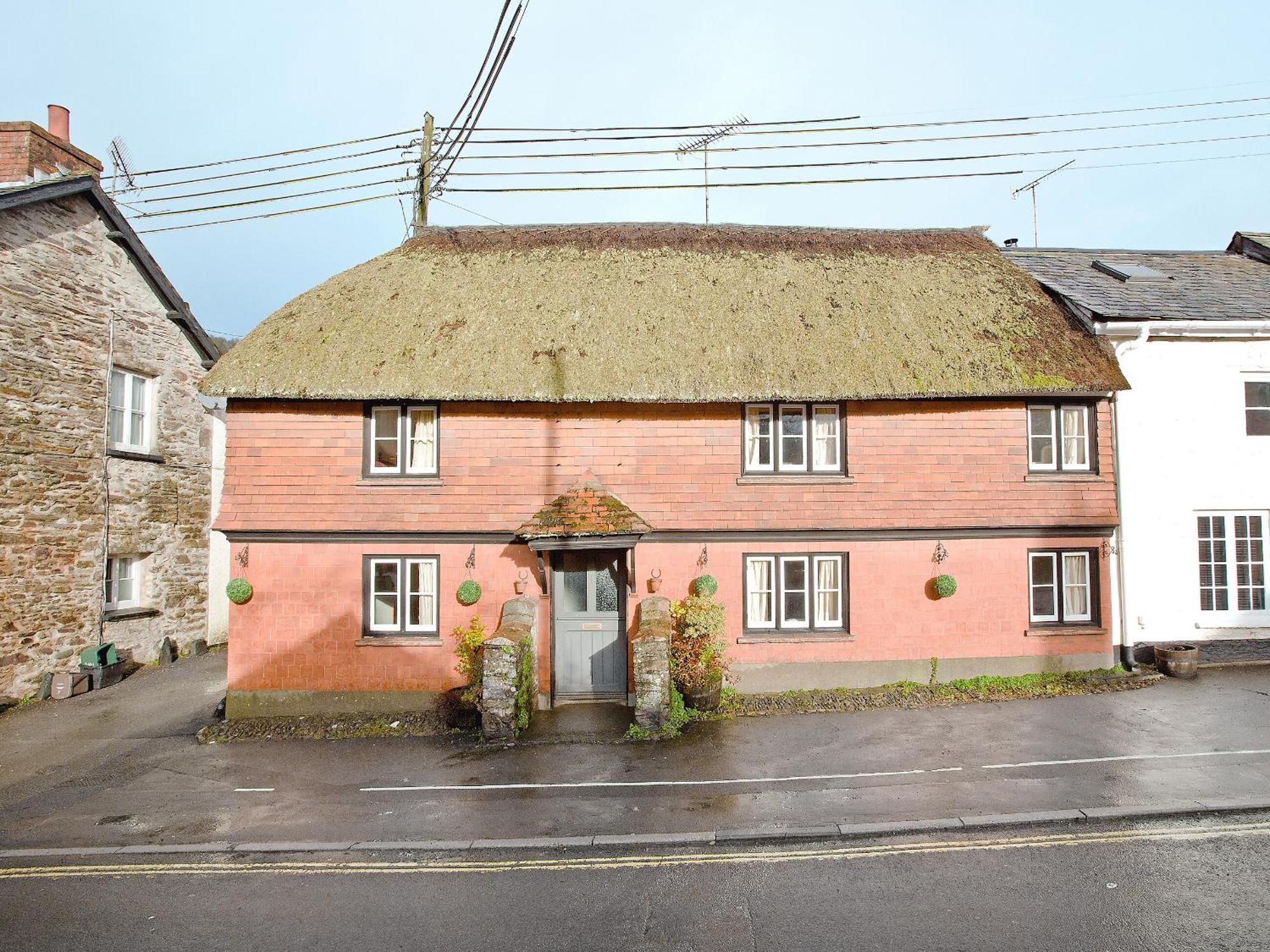 The Boot Villa Dulverton Exteriör bild